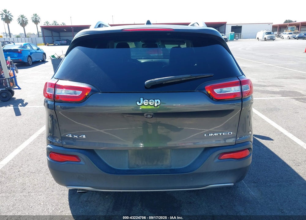 2016 JEEP CHEROKEE VIN: 1C4PJMDB6GW162026