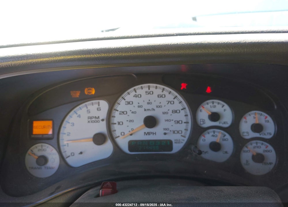 2002 CHEVROLET SILVERADO 2500HD VIN: 1GCHK29G32E272525
