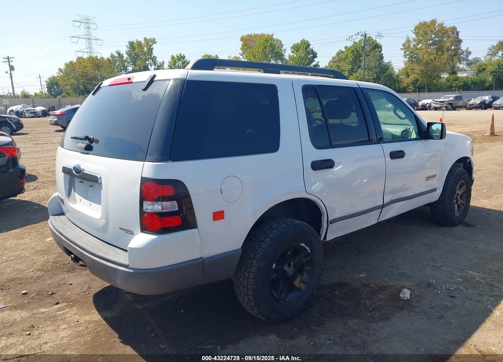 2006 FORD EXPLORER XLS VIN: 1FMEU72E96UB27905