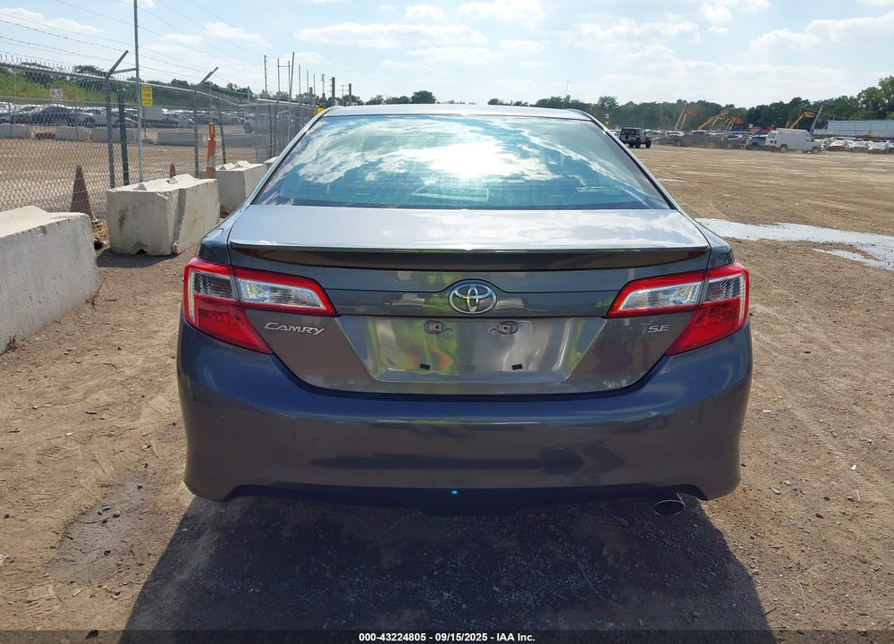 2014 TOYOTA CAMRY SE VIN: 4T1BF1FK7EU310289