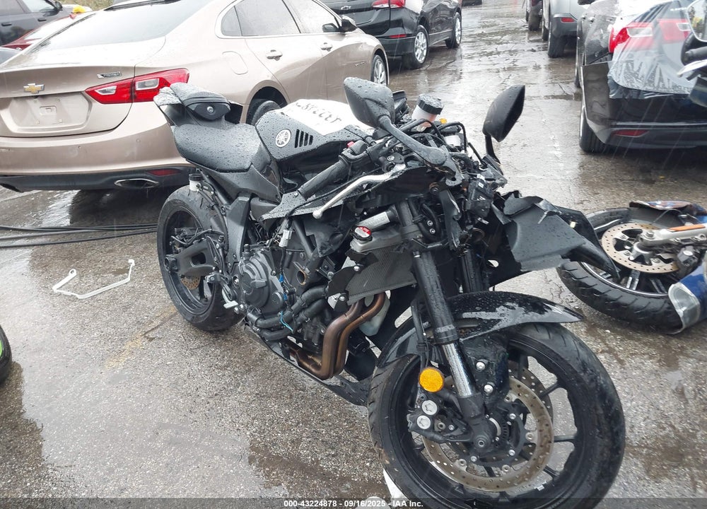 2025 YAMAHA YZFR7 VIN: JYARM38E5SA016801