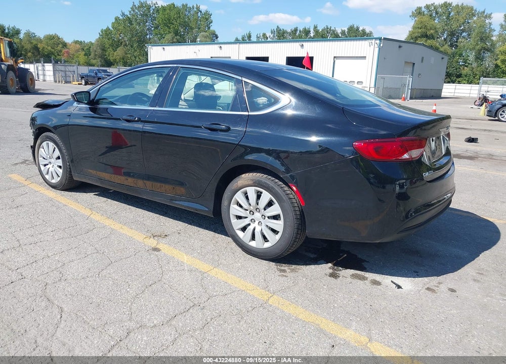 2015 CHRYSLER 200 VIN: 1C3CCCFB9FN589693