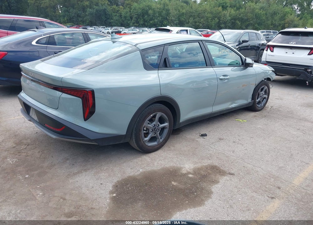 2025 KIA K4 VIN: 3KPFT4DE0SE071613