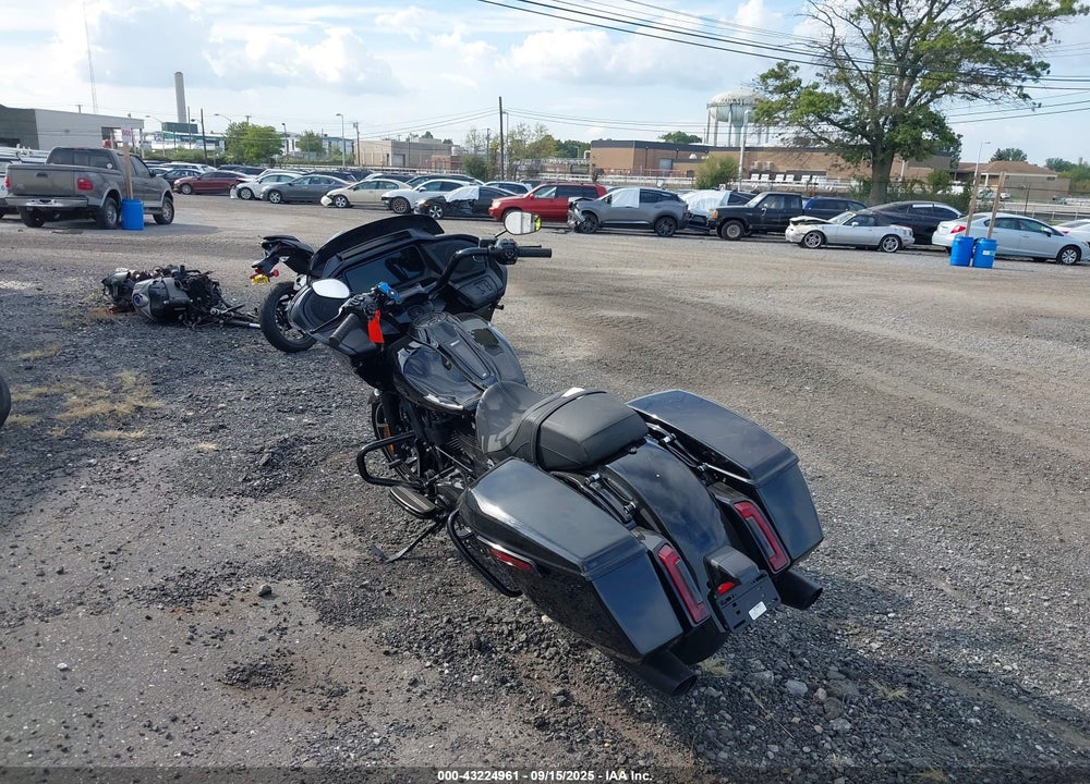 2024 HARLEY-DAVIDSON FLTRX VIN: 1HD1KH715RB637199
