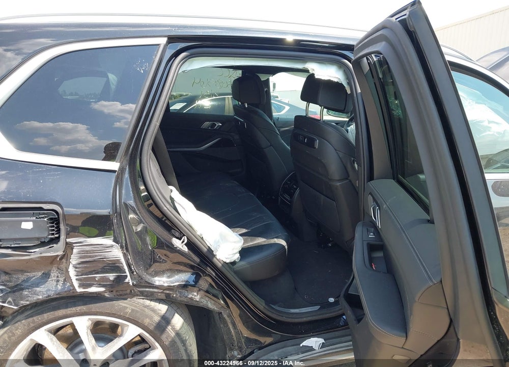 2025 BMW X5 PHEV XDRIVE50E VIN: 5UX43EU02S9Y36373