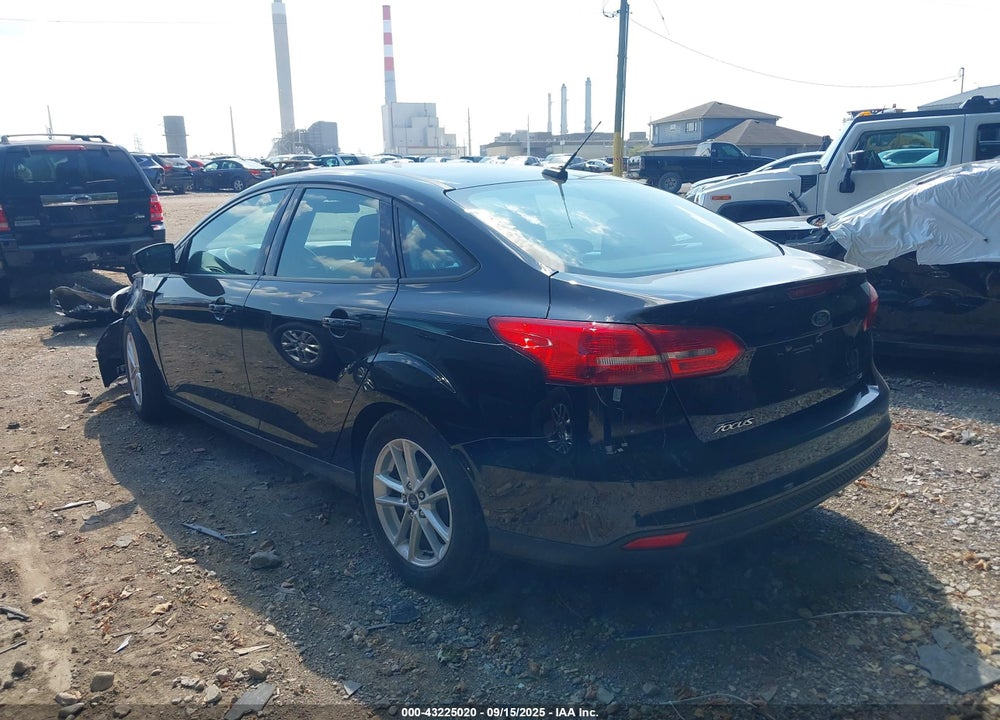 2018 FORD FOCUS SE VIN: 1FADP3F23JL327537