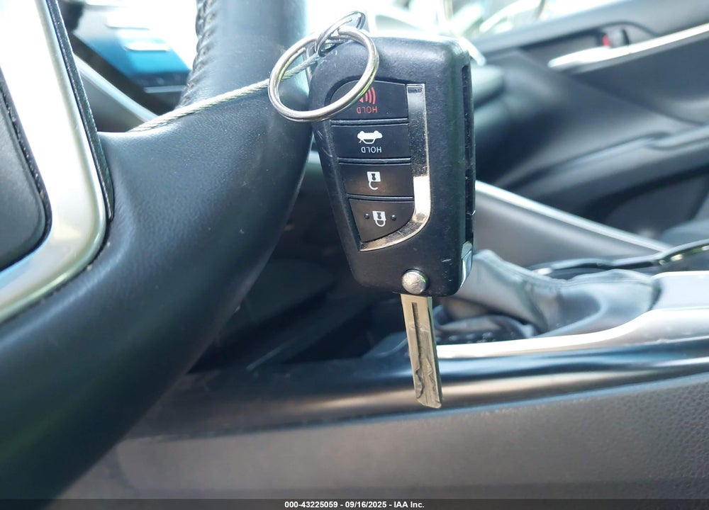 2018 TOYOTA CAMRY VIN: 4T1B11HK8JU656809