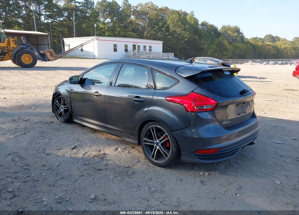 2015 FORD FOCUS ST VIN: 1FADP3L92FL327912