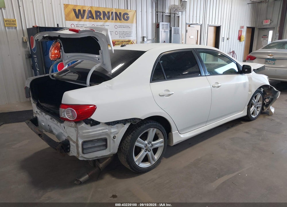 2013 TOYOTA COROLLA S VIN: 2T1BU4EE9DC982826