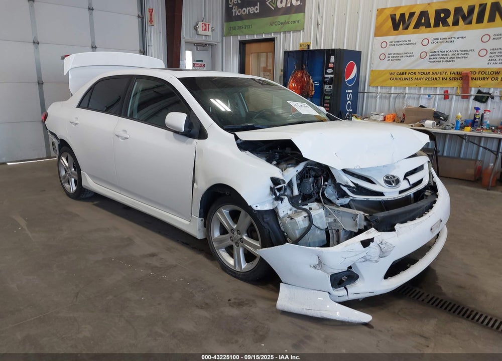 2013 TOYOTA COROLLA S VIN: 2T1BU4EE9DC982826