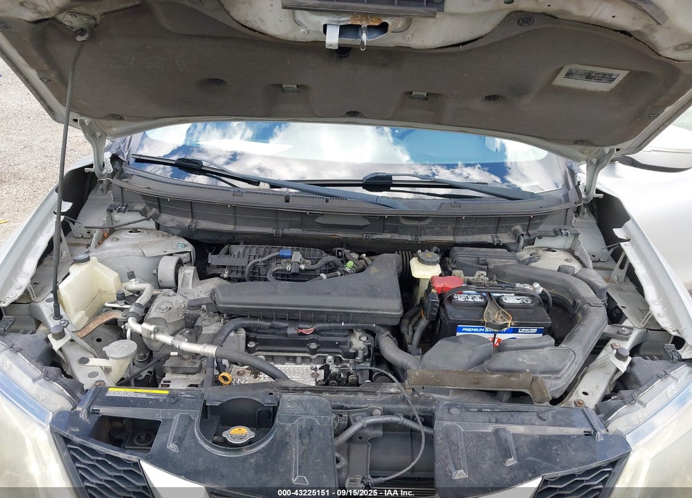 2014 NISSAN ROGUE VIN: 5N1AT2MT8EC827693