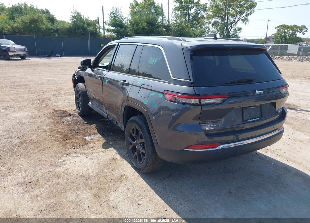 2022 JEEP GRAND CHEROKEE LIMITED 4X4 VIN: 1C4RJHBG7N8610015