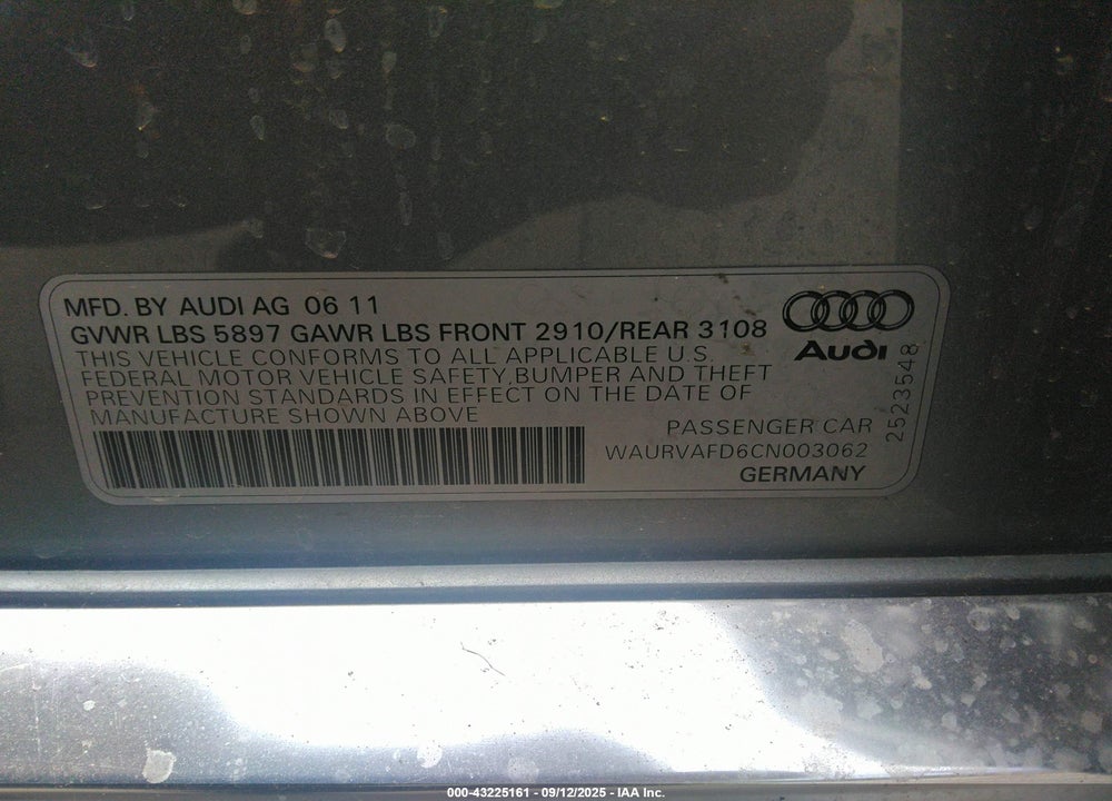 2012 AUDI A8 L QUATTRO VIN: WAURVAFD6CN003062