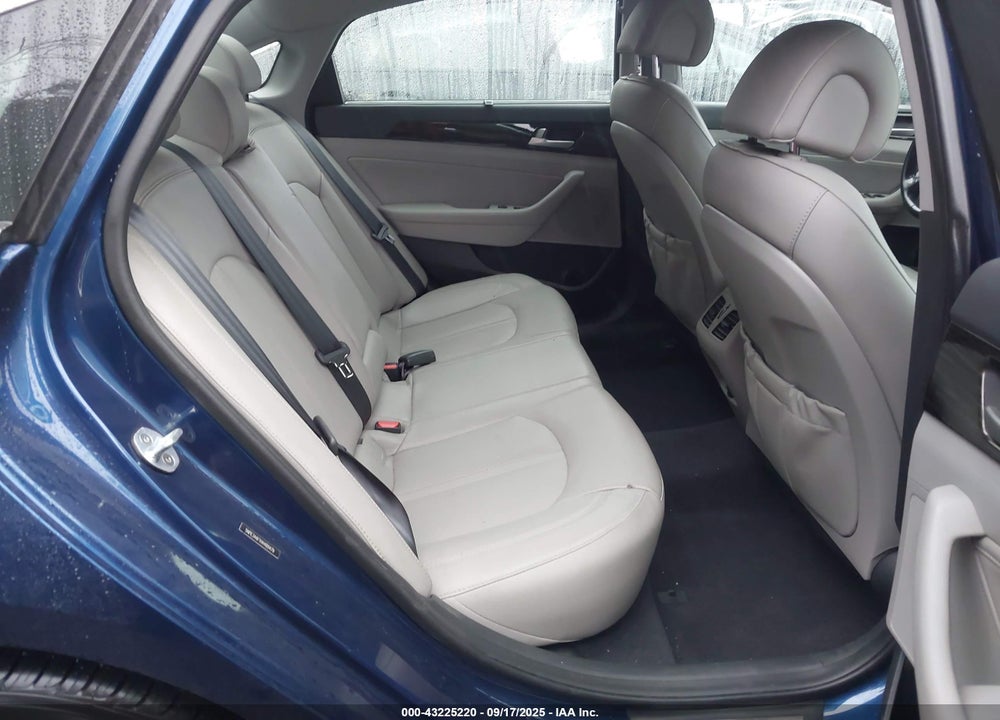 2017 HYUNDAI SONATA VIN: 5NPE34AF1HH489479