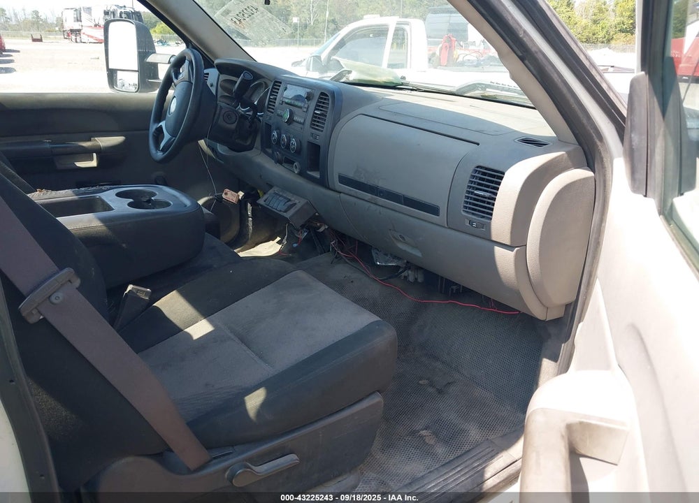 2009 CHEVROLET SILVERADO 2500 VIN: 1GCHC44K19F156748