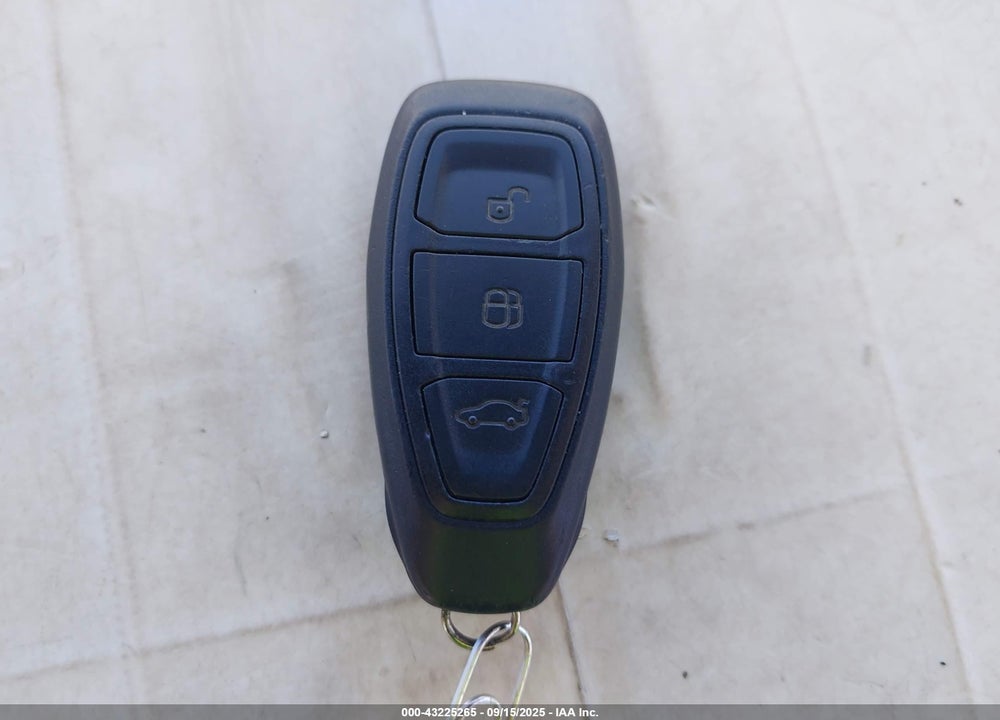 2012 FORD FOCUS VIN: 1FAHP3N26CL216017