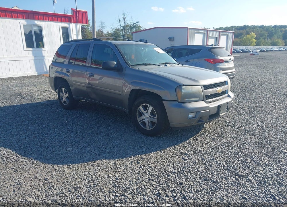 2009 CHEVROLET TRAILBLAZER LT VIN: 1GNDT33S692126993