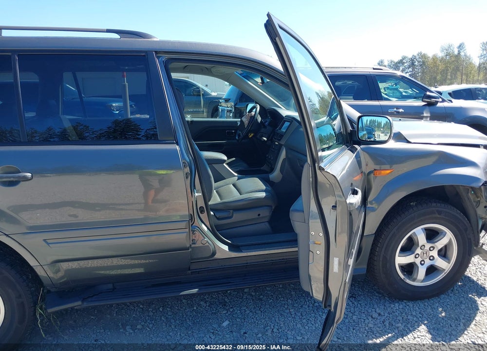 2007 HONDA PILOT EX-L VIN: 2HKYF18717H519063
