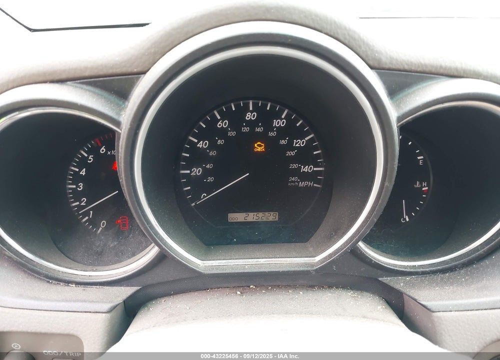 2005 LEXUS RX 330 VIN: JTJHA31U350075864