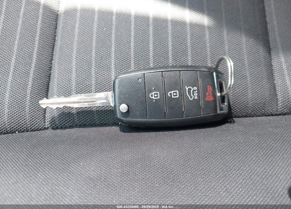 2018 KIA FORTE LX VIN: 3KPFL4A74JE216849