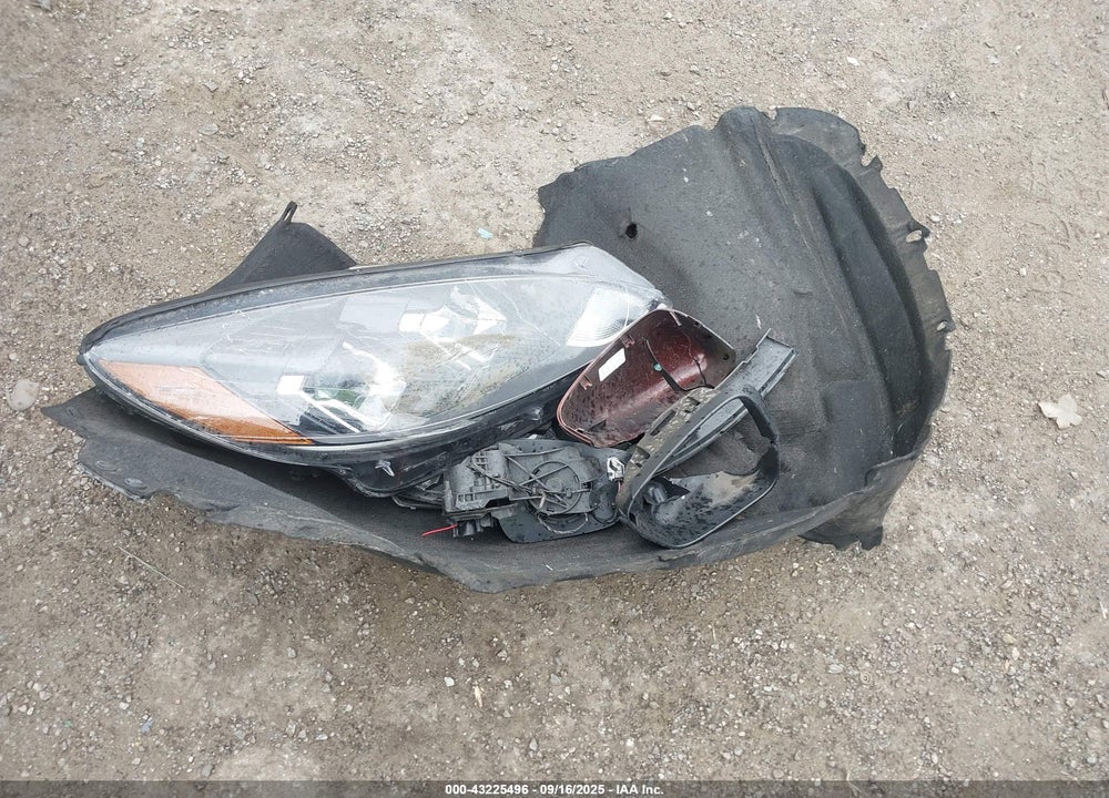 2021 FORD ESCAPE VIN: 1FMCU0H61MUA57750