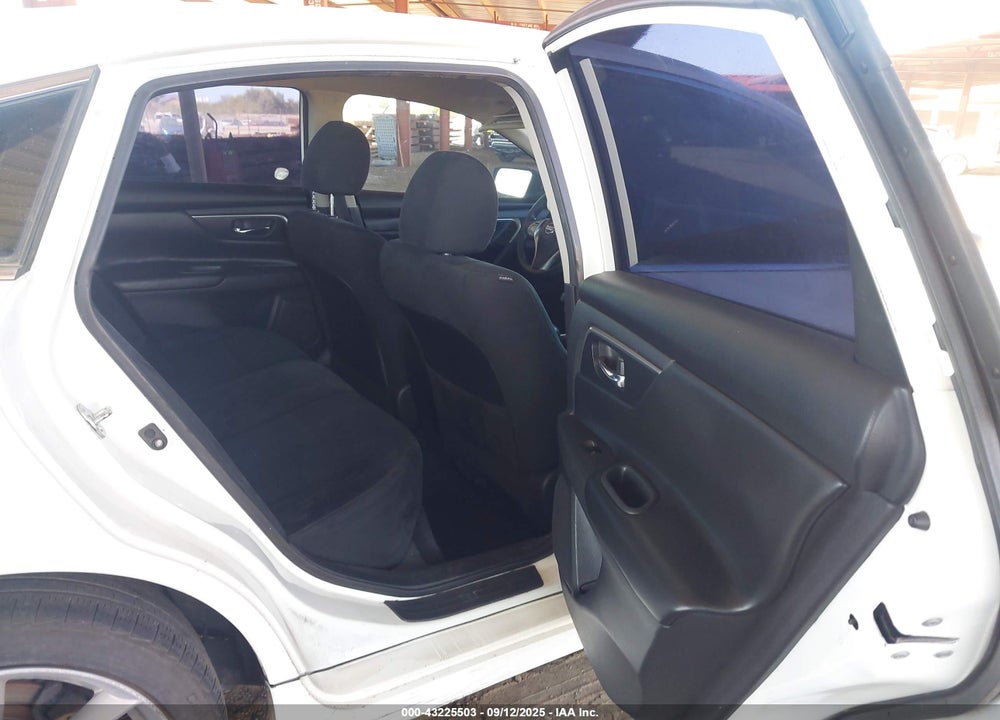 2015 NISSAN ALTIMA VIN: 1N4AL3AP8FC441056