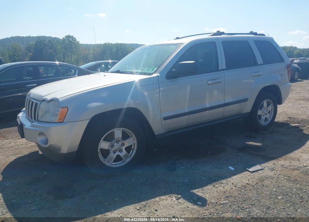 2007 JEEP GRAND CHEROKEE LAREDO VIN: 1J8GR48K37C605875