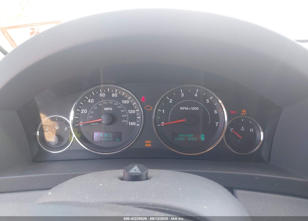 2007 JEEP GRAND CHEROKEE LAREDO VIN: 1J8GR48K37C605875