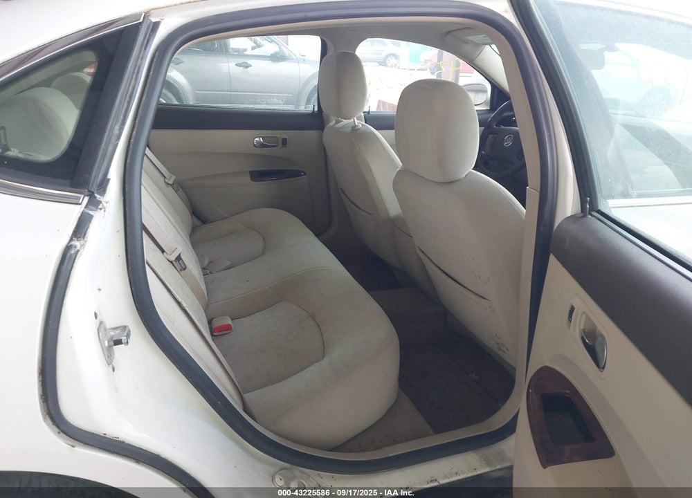 2009 BUICK LACROSSE CX VIN: 2G4WC582091247391