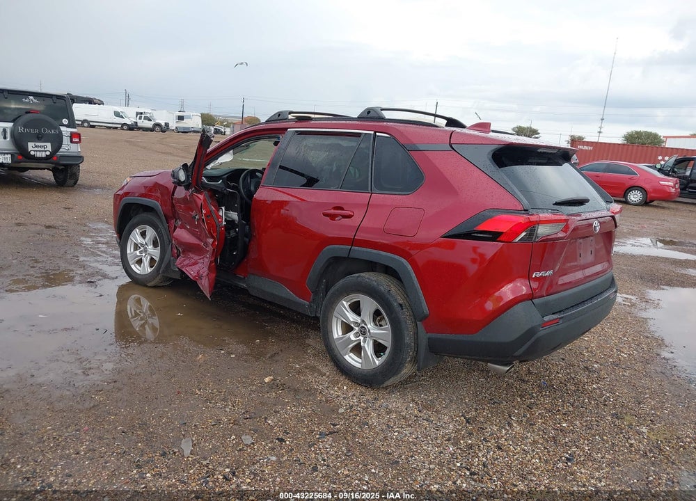 2021 TOYOTA RAV4 VIN: 2T3W1RFV4MW175643