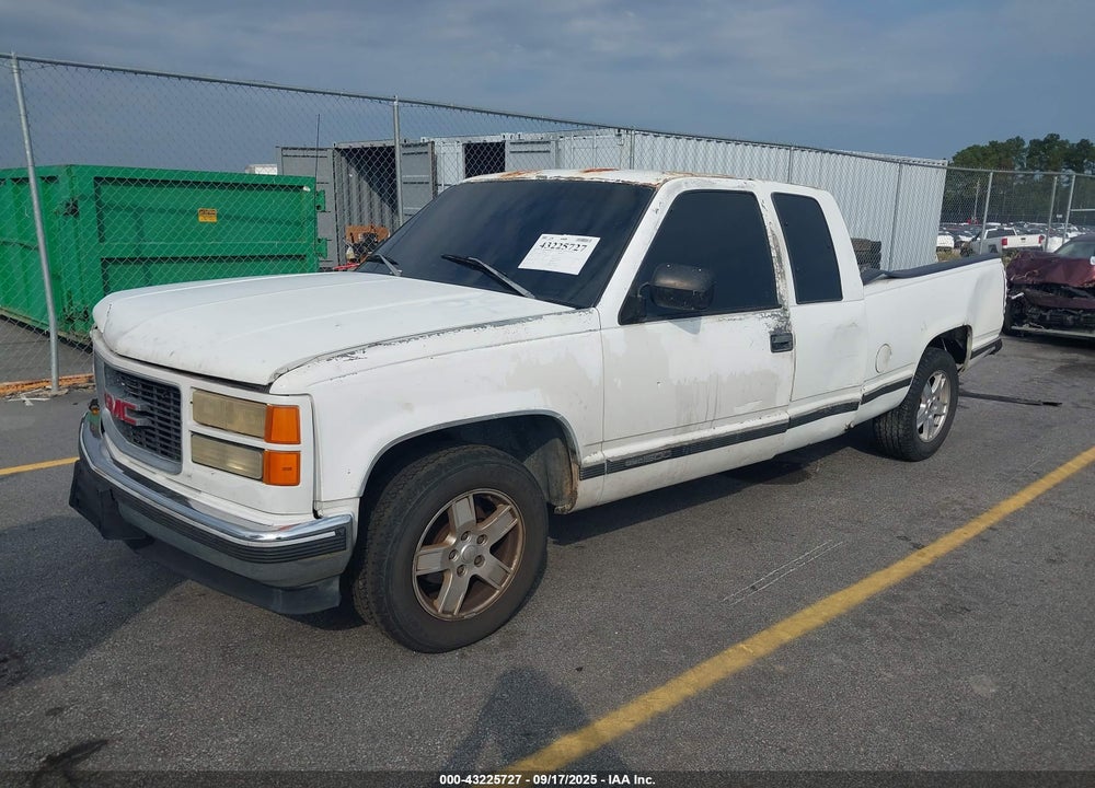 1998 GMC SIERRA 1500 SL WIDESIDE VIN: 2GTEC19R7W1537272