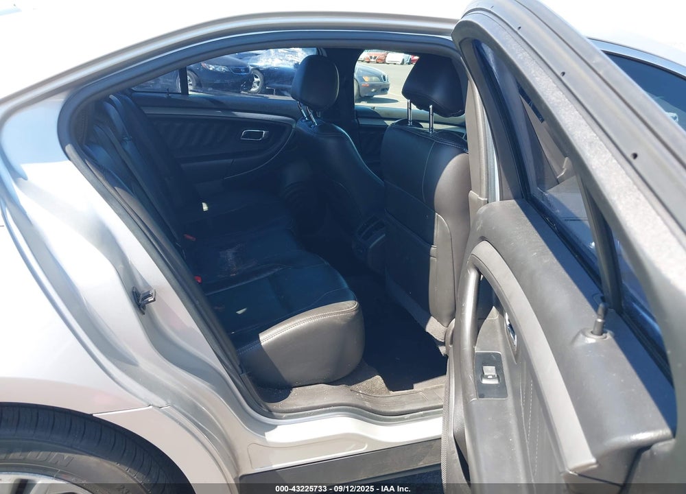 2013 FORD TAURUS SEL VIN: 1FAHP2E89DG137949