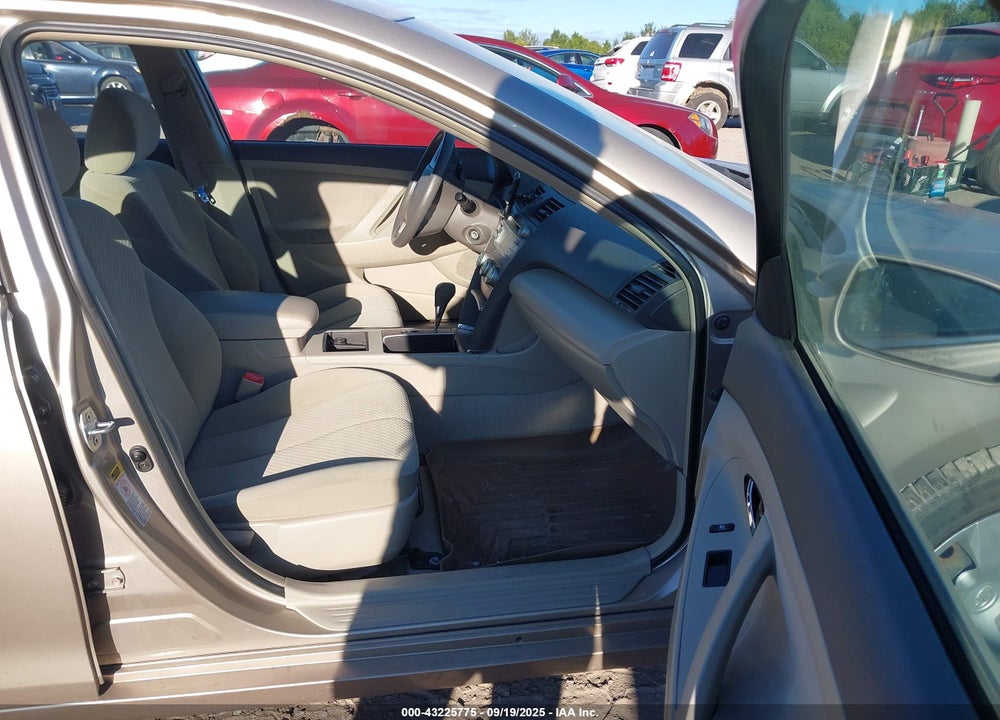 2007 TOYOTA CAMRY LE/SE VIN: 4T1BE46K57U047999