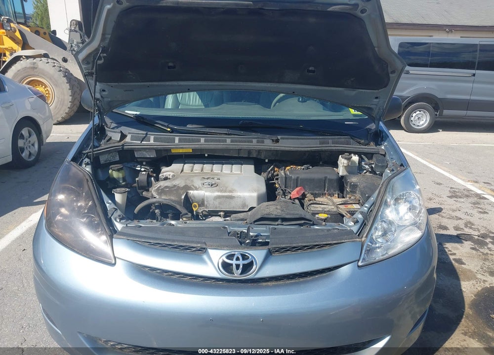 2010 TOYOTA SIENNA LE VIN: 5TDKK4CC5AS328688