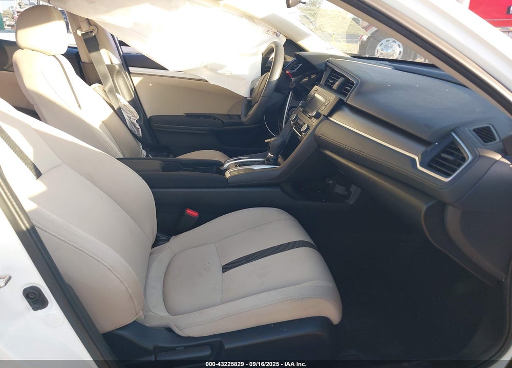 2017 HONDA CIVIC VIN: 19XFC2F52HE064074