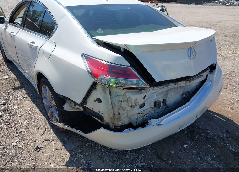 2013 ACURA TL VIN: 19UUA8F54DA002156