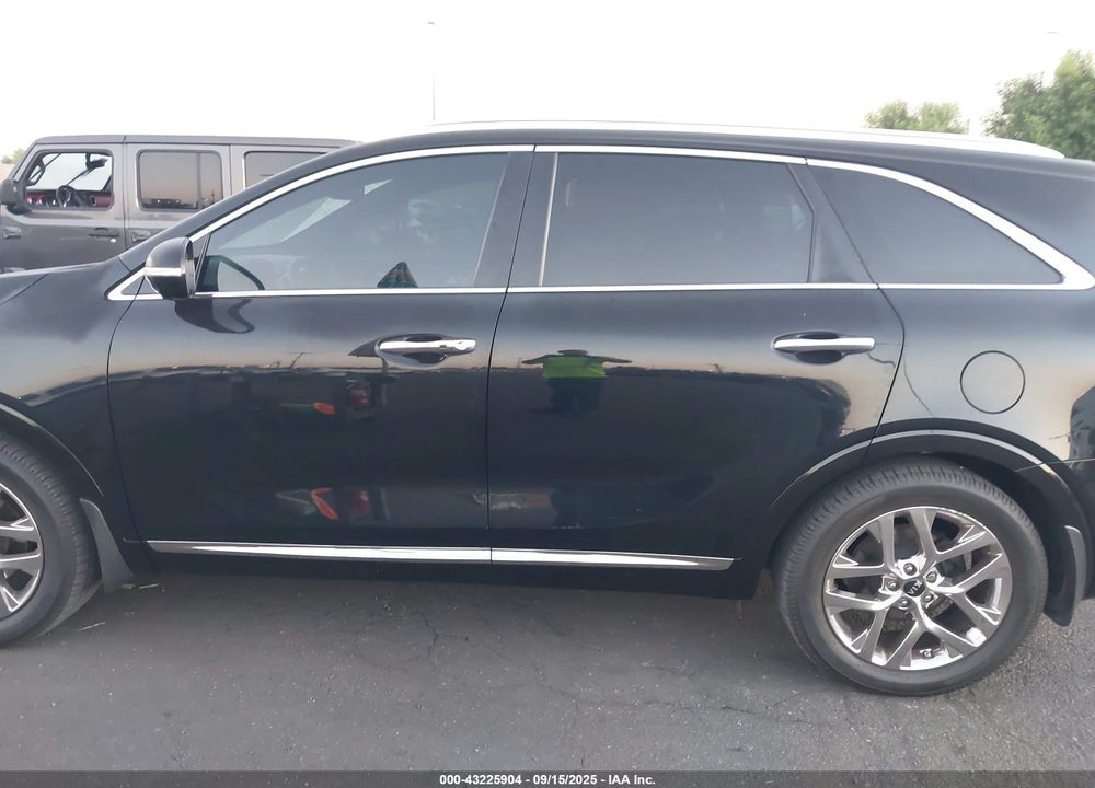 2019 KIA SORENTO 3.3L SXL VIN: 5XYPK4A5XKG566769