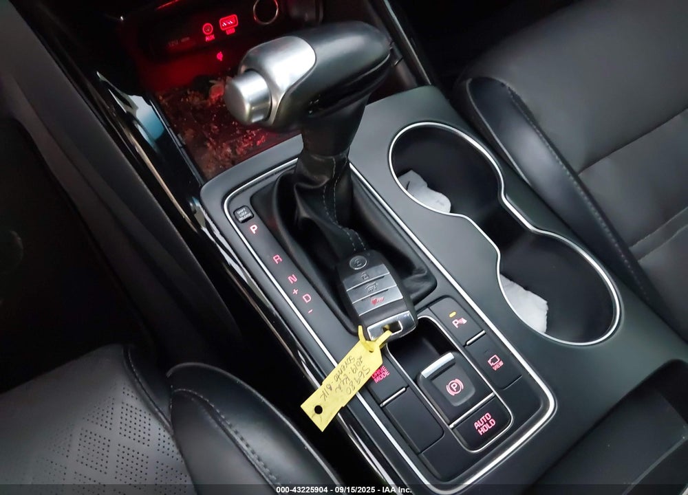 2019 KIA SORENTO 3.3L SXL VIN: 5XYPK4A5XKG566769