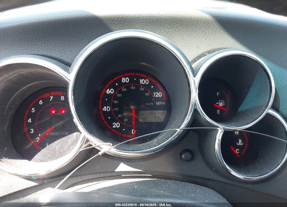 2008 PONTIAC VIBE VIN: 5Y2SL65858Z404095