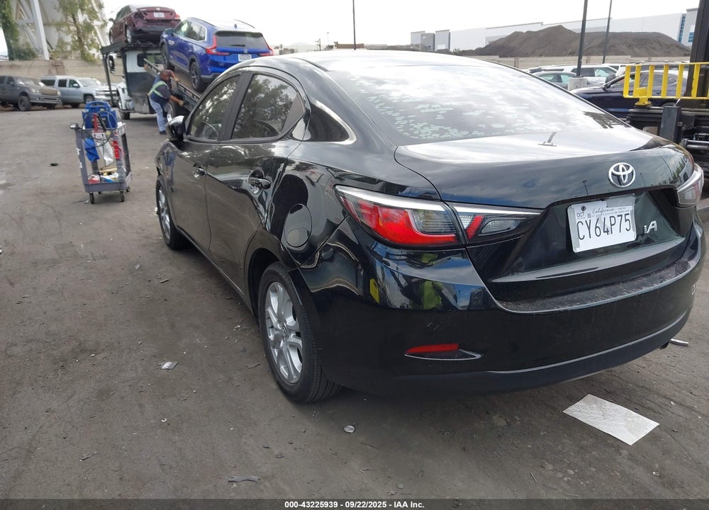 2018 TOYOTA YARIS IA VIN: 3MYDLBYV5JY315860