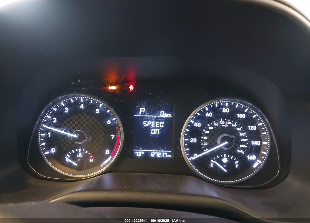 2019 HYUNDAI ELANTRA VIN: KMHD74LF1KU758621