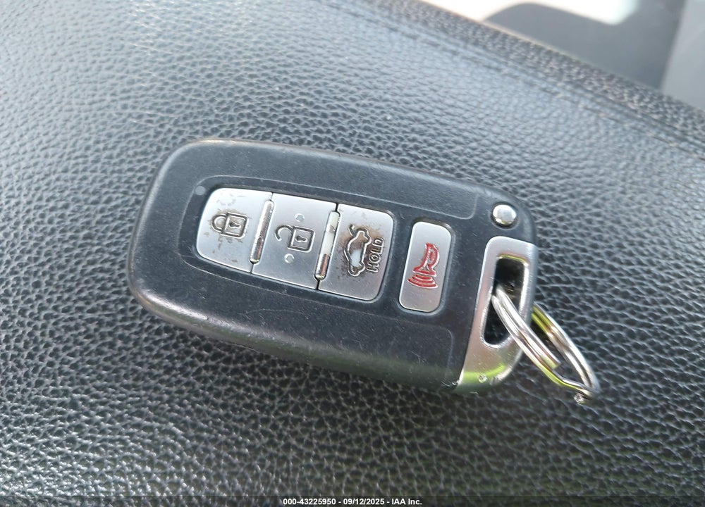 2012 KIA OPTIMA HYBRID VIN: KNAGM4AD3C5030335