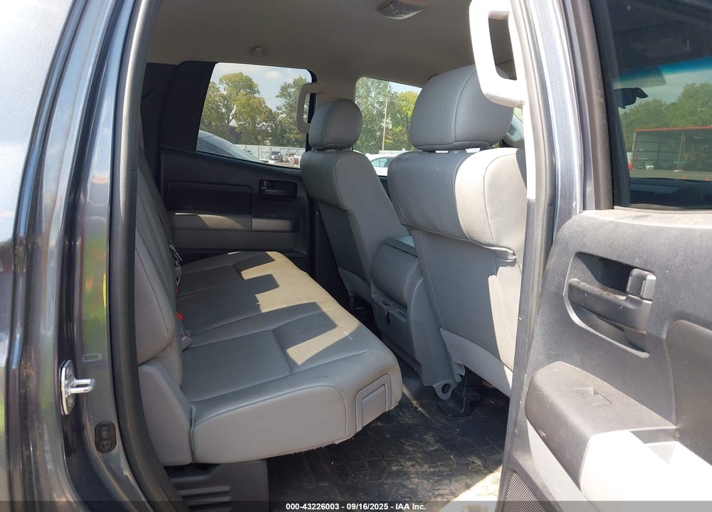 2010 TOYOTA TUNDRA GRADE 5.7L V8 VIN: 5TFUW5F12AX142307