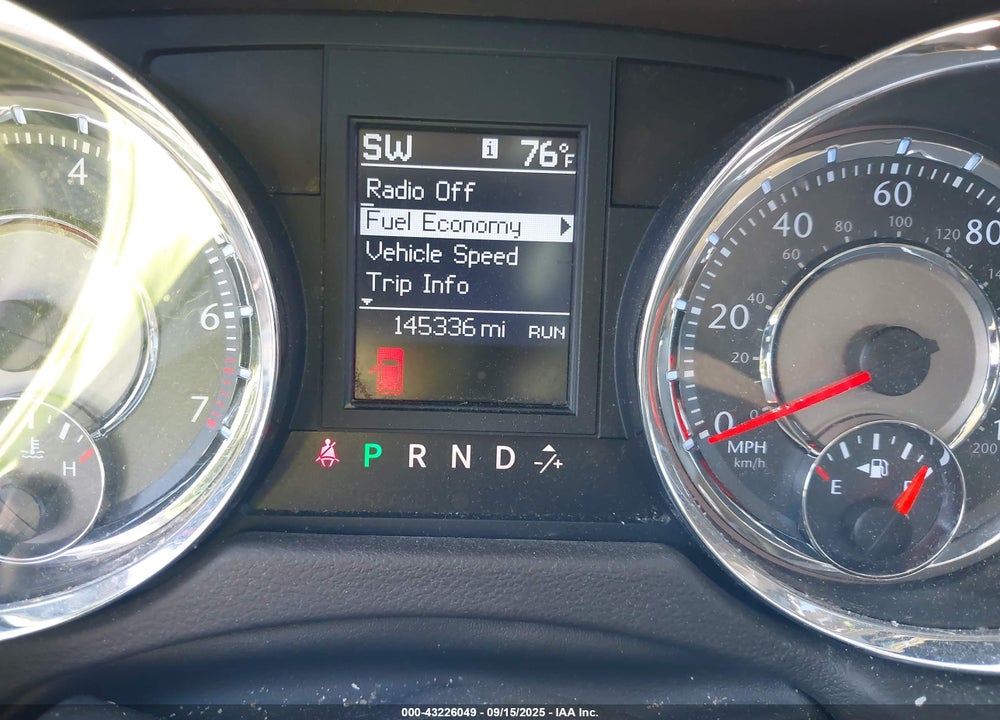 2011 CHRYSLER TOWN & COUNTRY VIN: 2A4RR5DG0BR607830