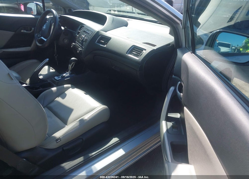 2015 HONDA CIVIC VIN: 2HGFG3B50FH521354