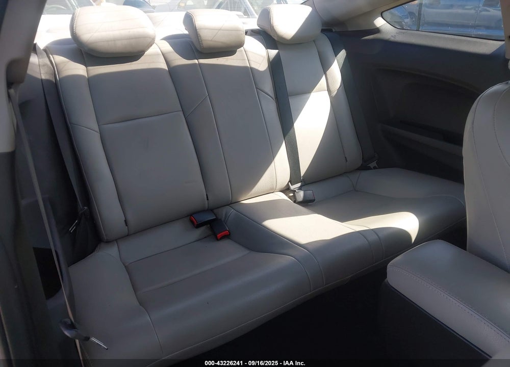 2015 HONDA CIVIC VIN: 2HGFG3B50FH521354
