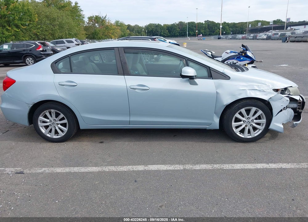 2012 HONDA CIVIC VIN: 19XFB2F81CE061334