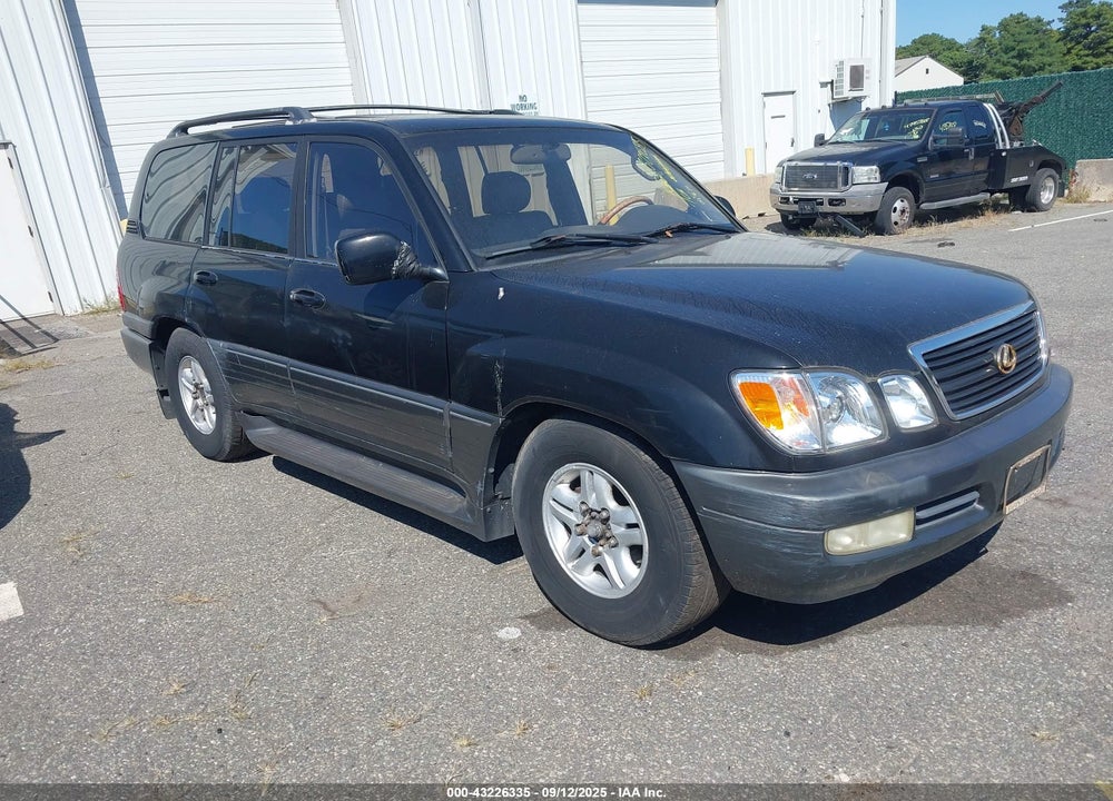 2000 LEXUS LX 470 VIN: JT6HT00W4Y0097639