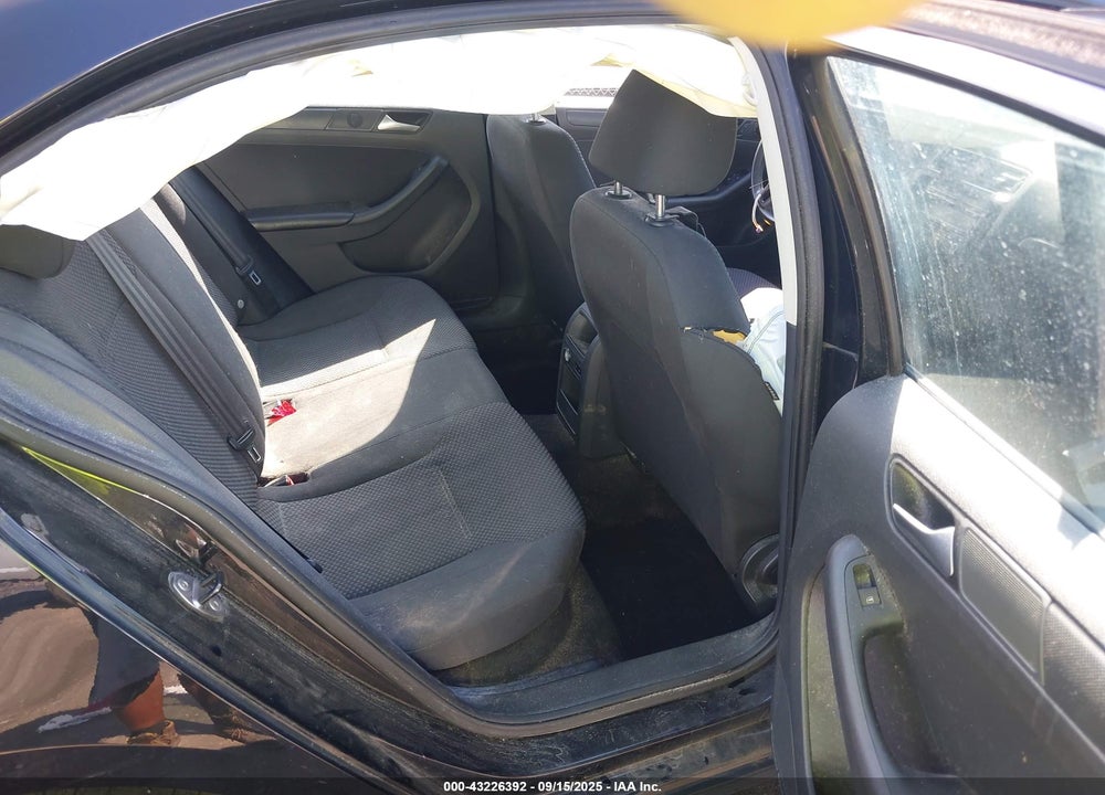 2014 VOLKSWAGEN JETTA VIN: 3VW1K7AJ3EM437765