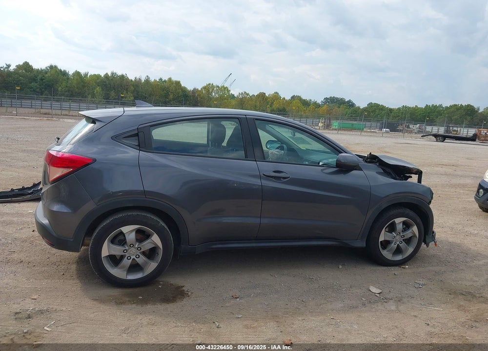 2017 HONDA HR-V LX VIN: 3CZRU5H33HM709452